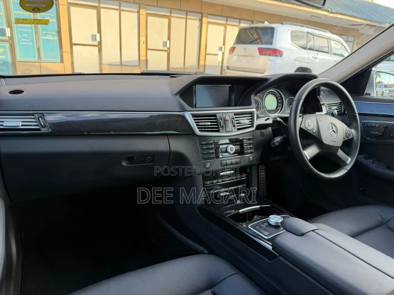 Mercedes-Benz E300 2012 Silver
