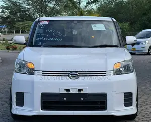 Toyota Corolla Rumion 2009 White