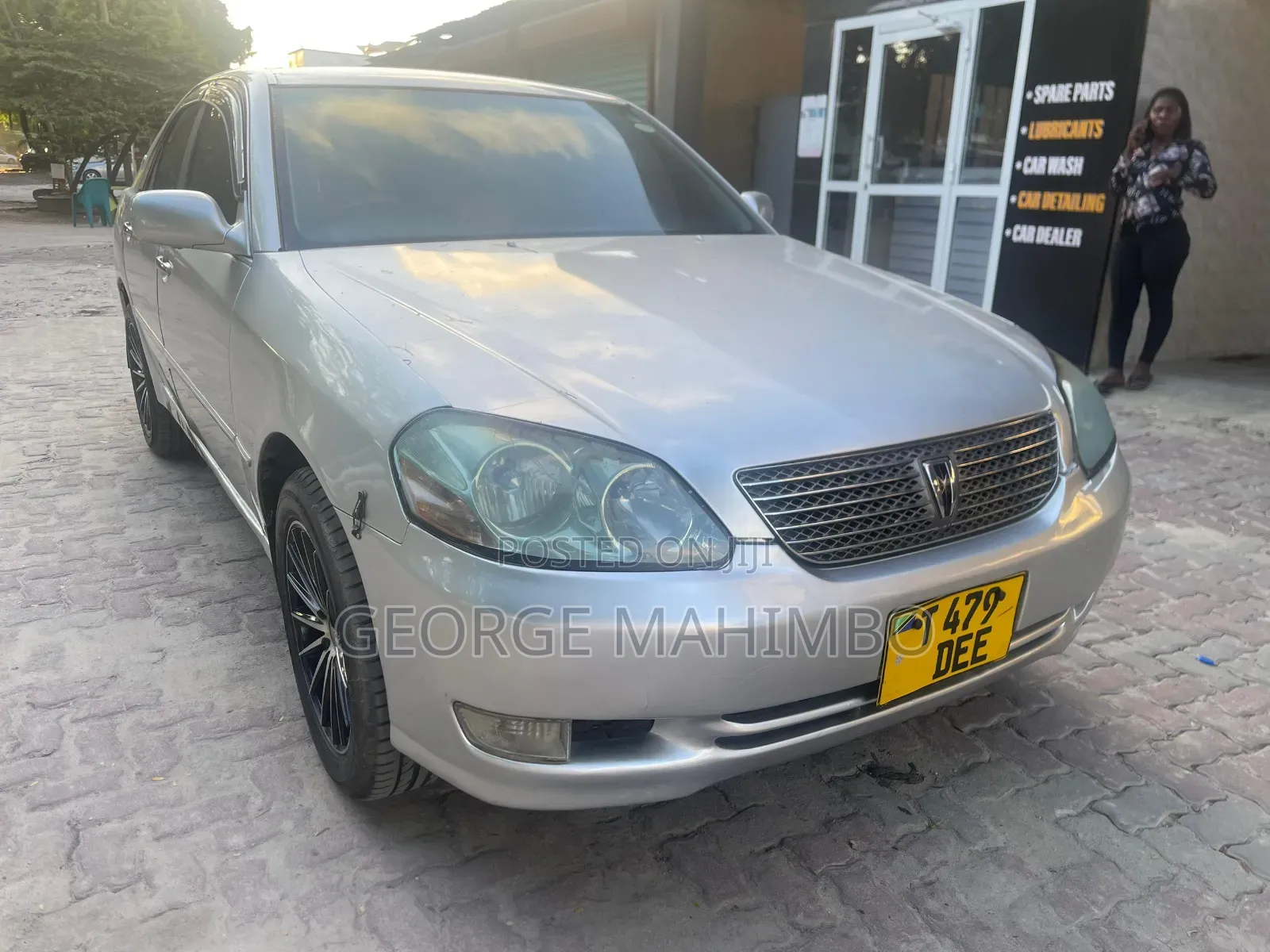 Toyota Mark II 2002 Silver