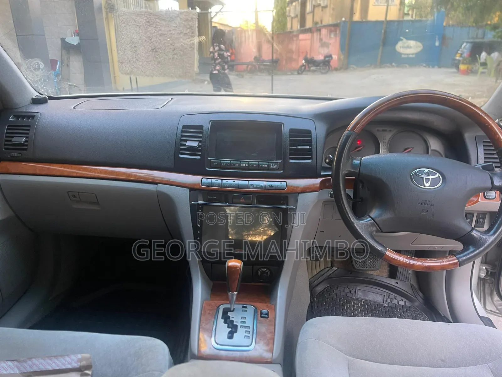 Toyota Mark II 2002 Silver