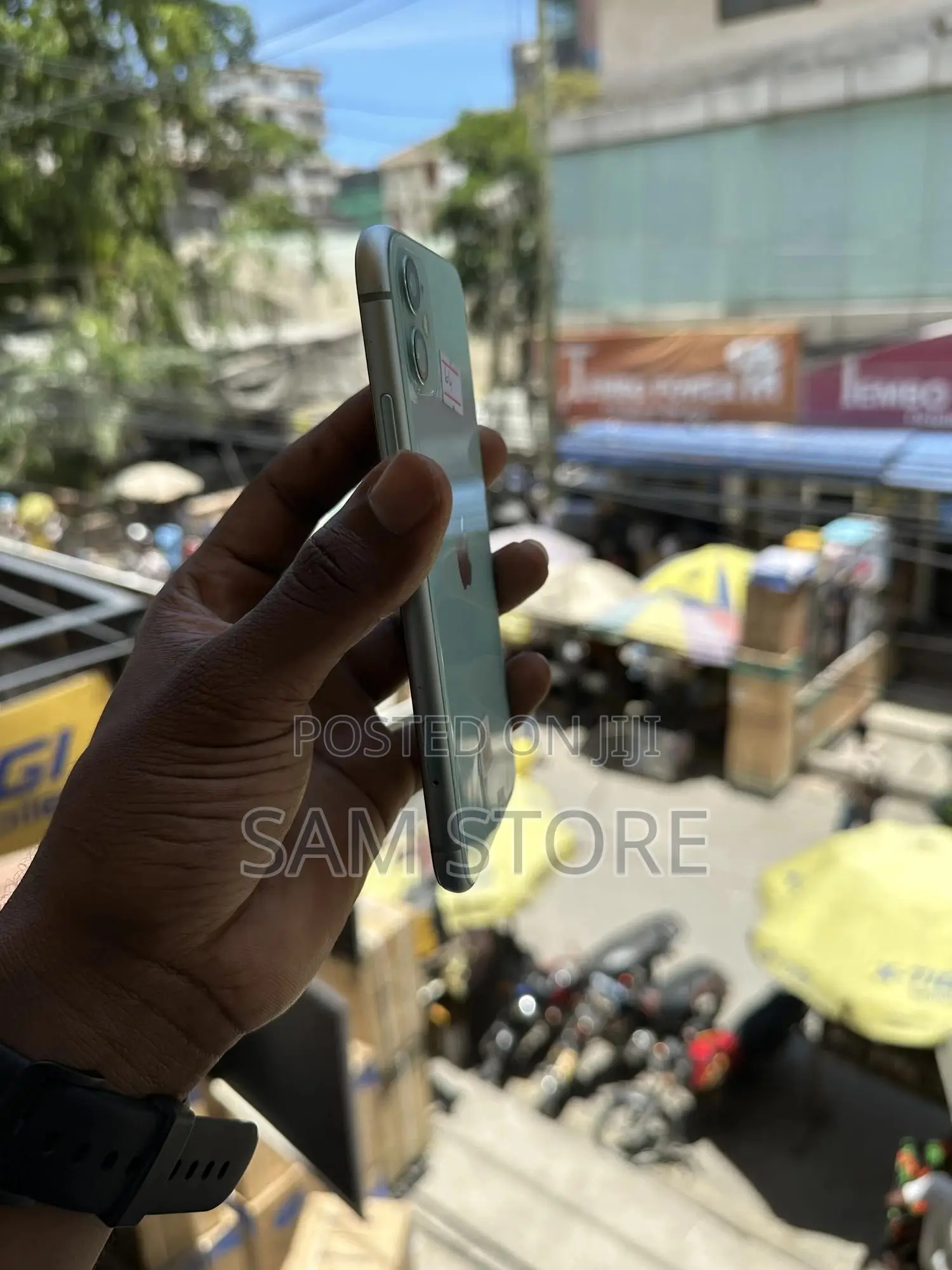 Apple iPhone 11 64 GB Green
