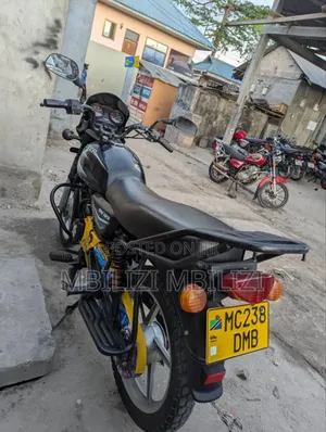 Bajaj Boxer 125 2024 Black