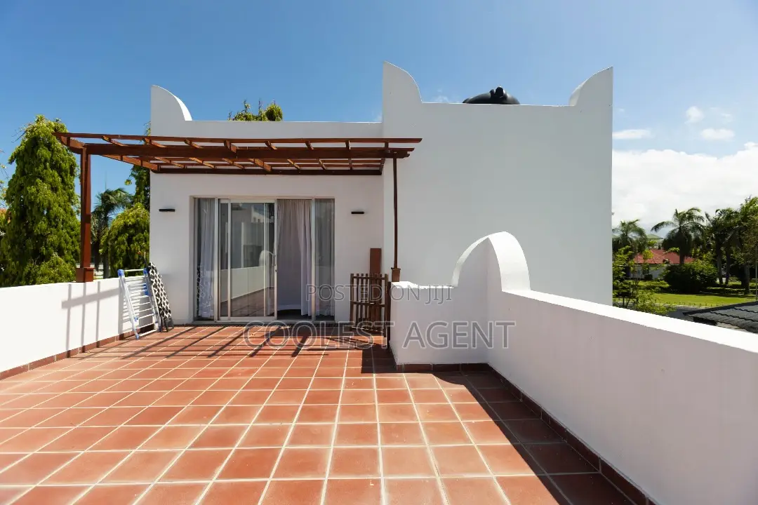 Furnished 1bdrm Apartment in Coolest Estate, Masaki for rent
