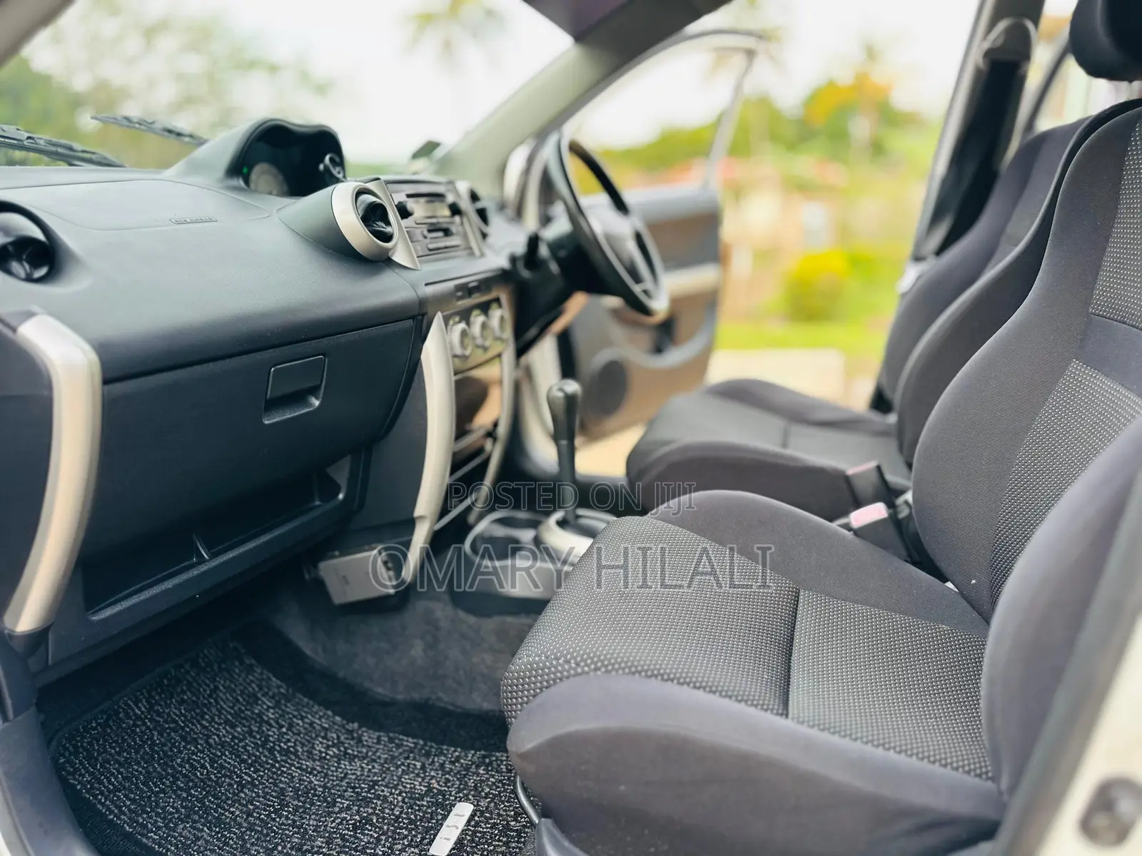 Toyota IST 2004 Pearl