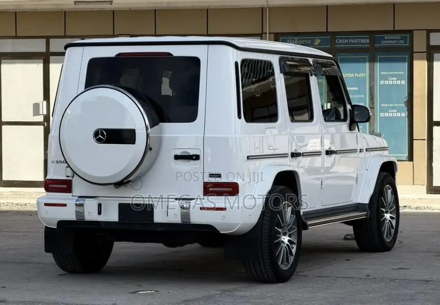 Mercedes-Benz G-Class Base G 550 AWD 2019 White