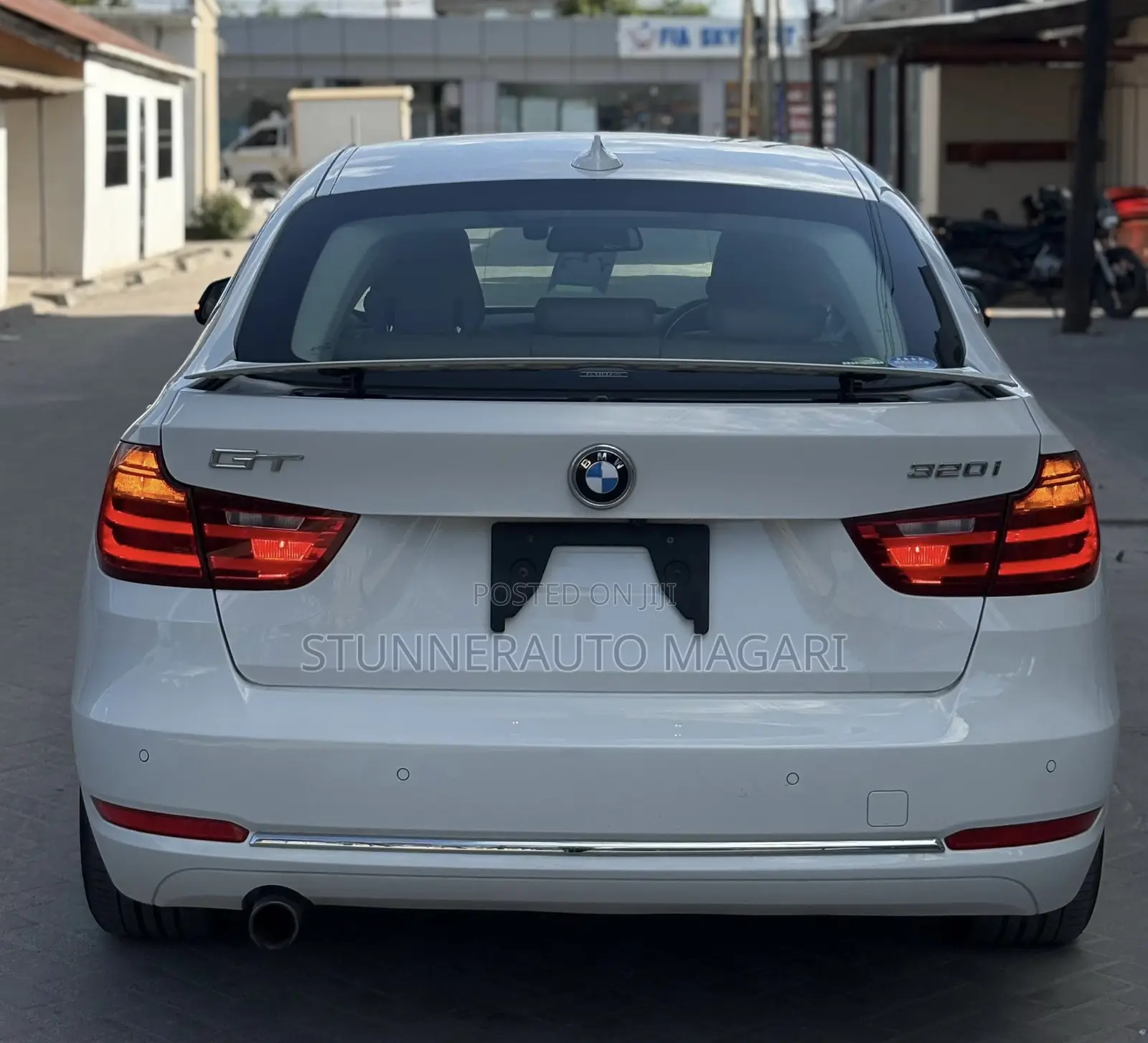 BMW 3 Series 2015 White