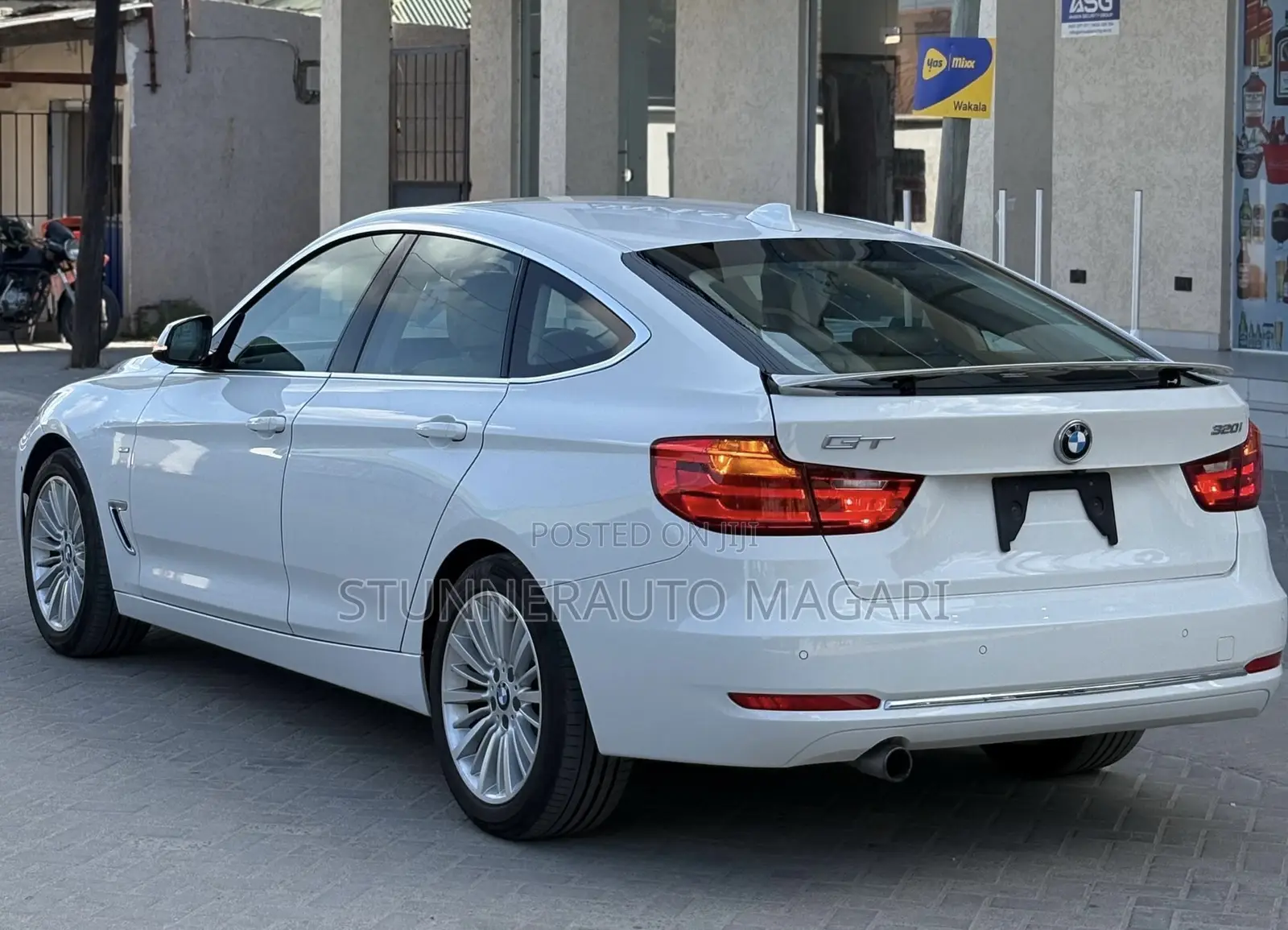 BMW 3 Series 2015 White