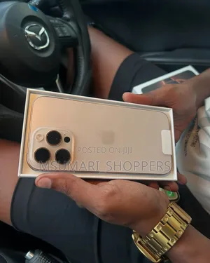 New Apple iPhone 16 Pro Max 256 GB Gold