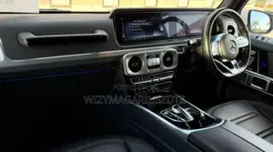 Mercedes-Benz G-Class 2019 Off white