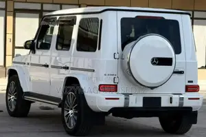 Mercedes-Benz G-Class 2019 Off white