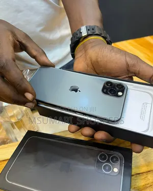 New Apple iPhone 11 Pro 256 GB Black