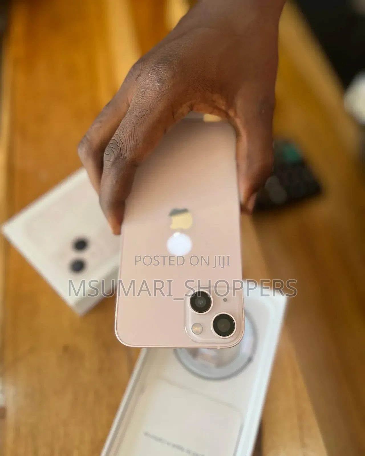 New Apple iPhone 13 128 GB Pink