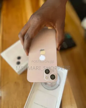 New Apple iPhone 13 128 GB Pink