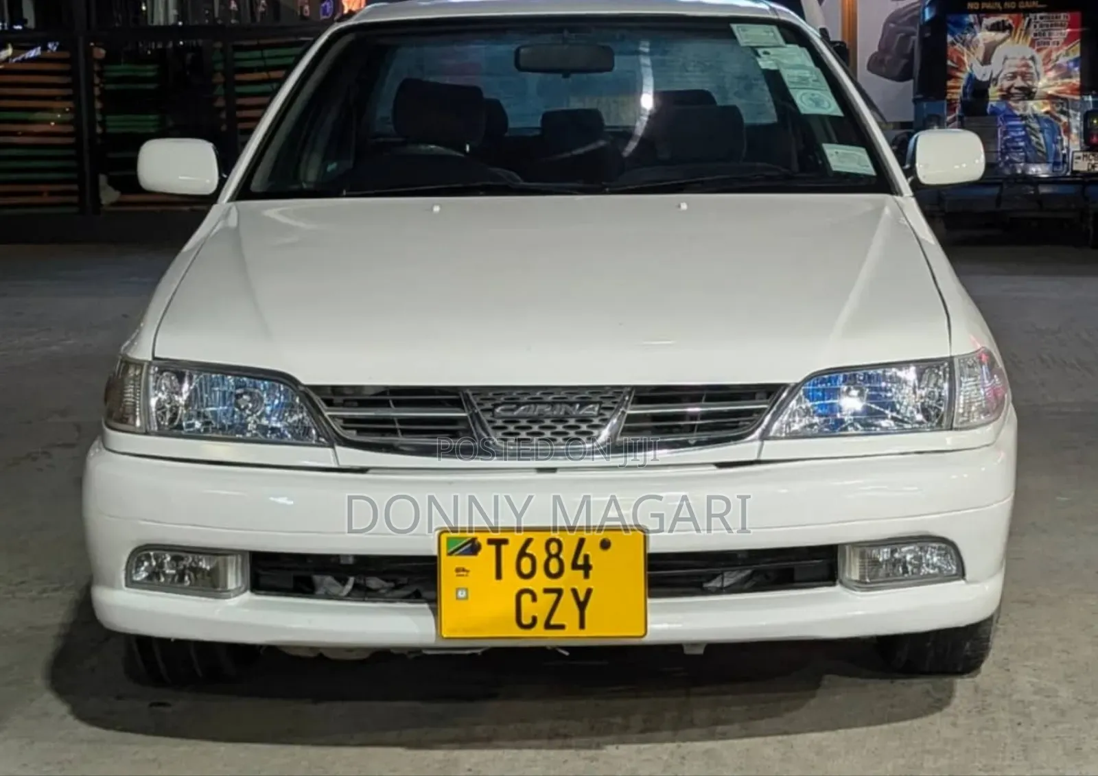 Toyota Carina 2000 White