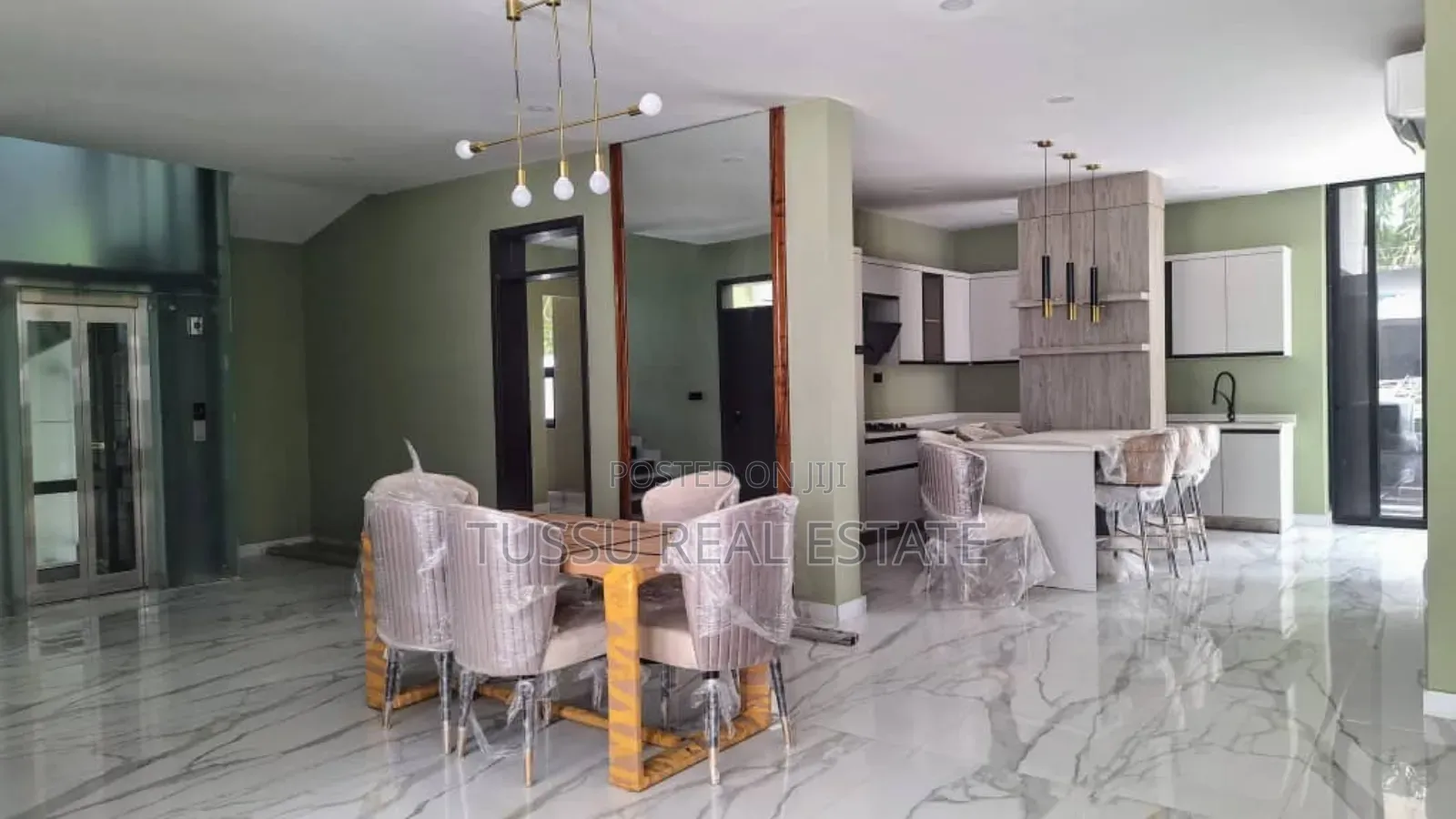 Furnished 5bdrm Villa in Masaki, Mbezi Beach for sale