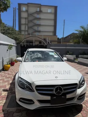 Mercedes-Benz C200 2014 White