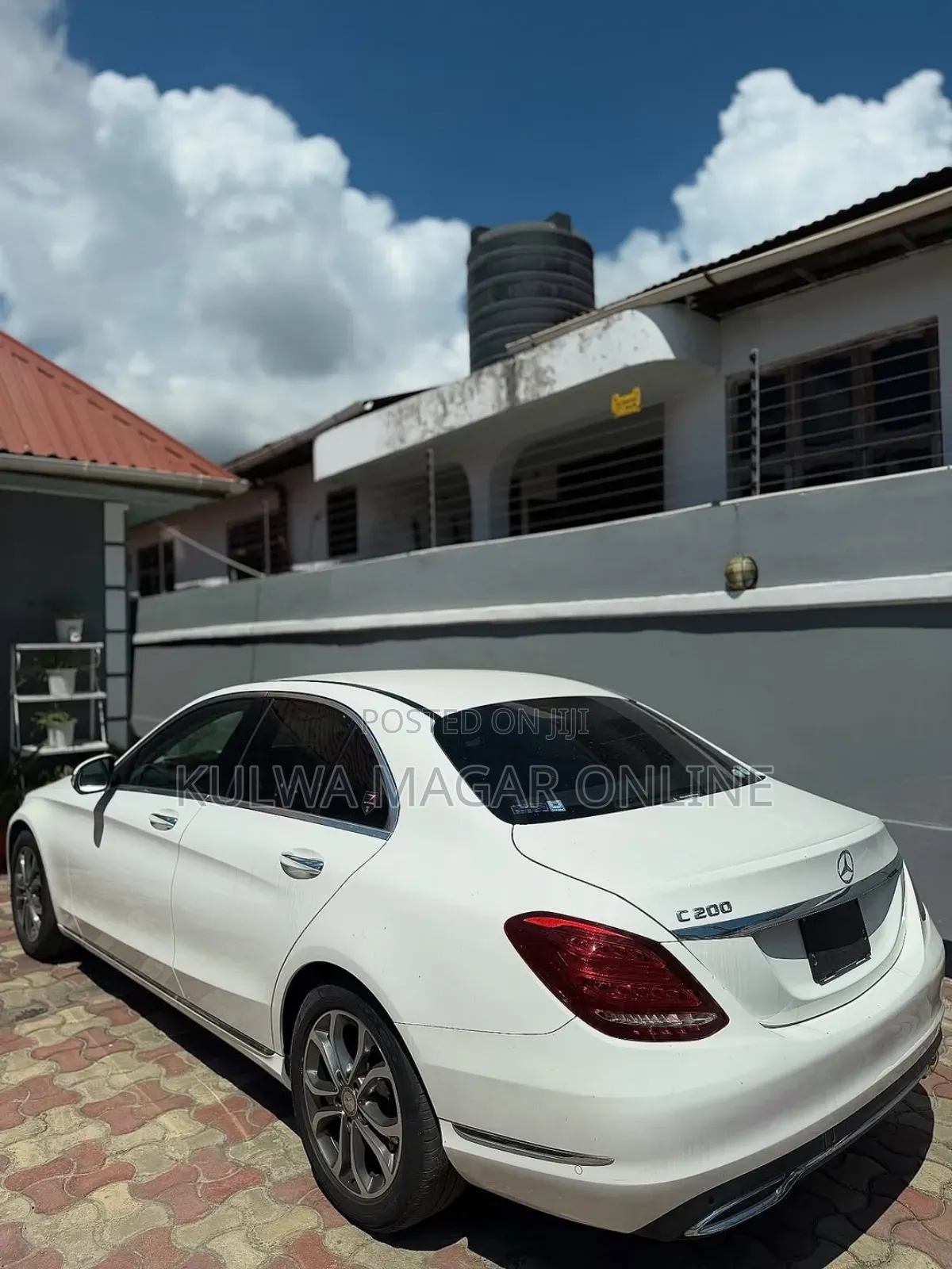 Mercedes-Benz C200 2014 White