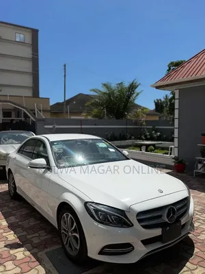 Mercedes-Benz C200 2014 White