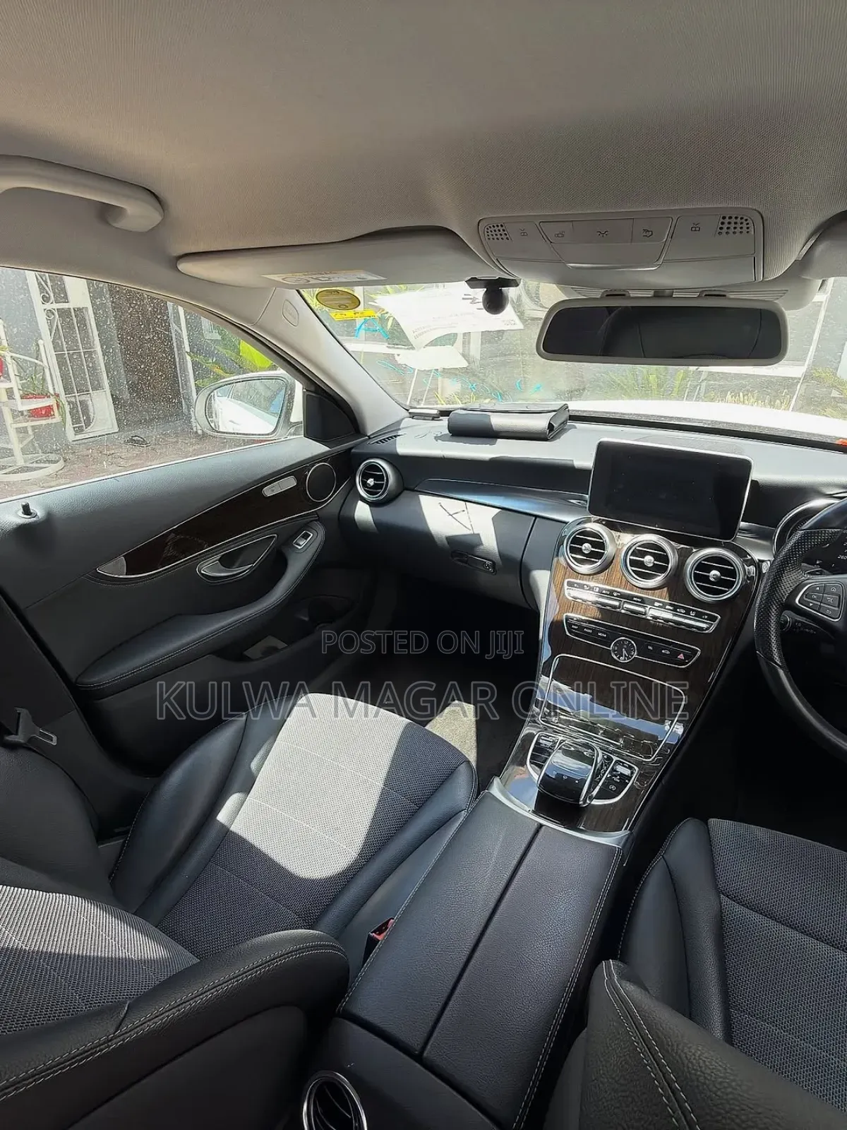 Mercedes-Benz C200 2014 White