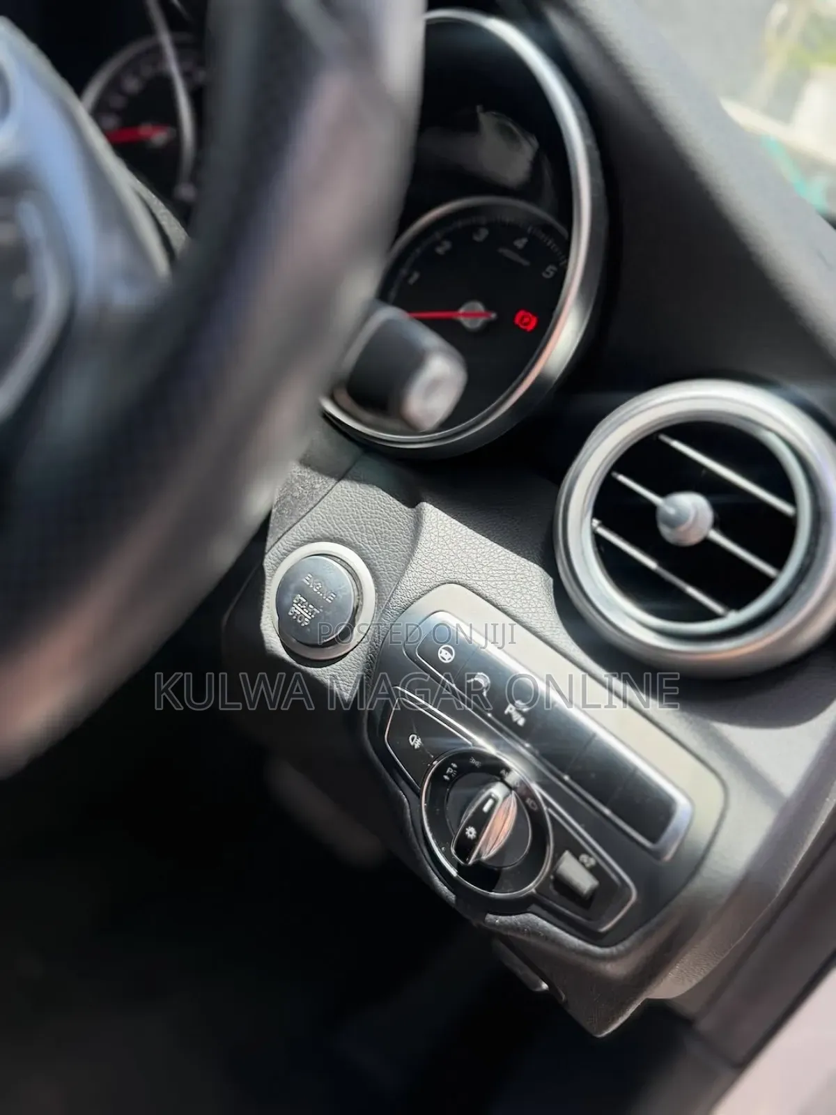 Mercedes-Benz C200 2014 White