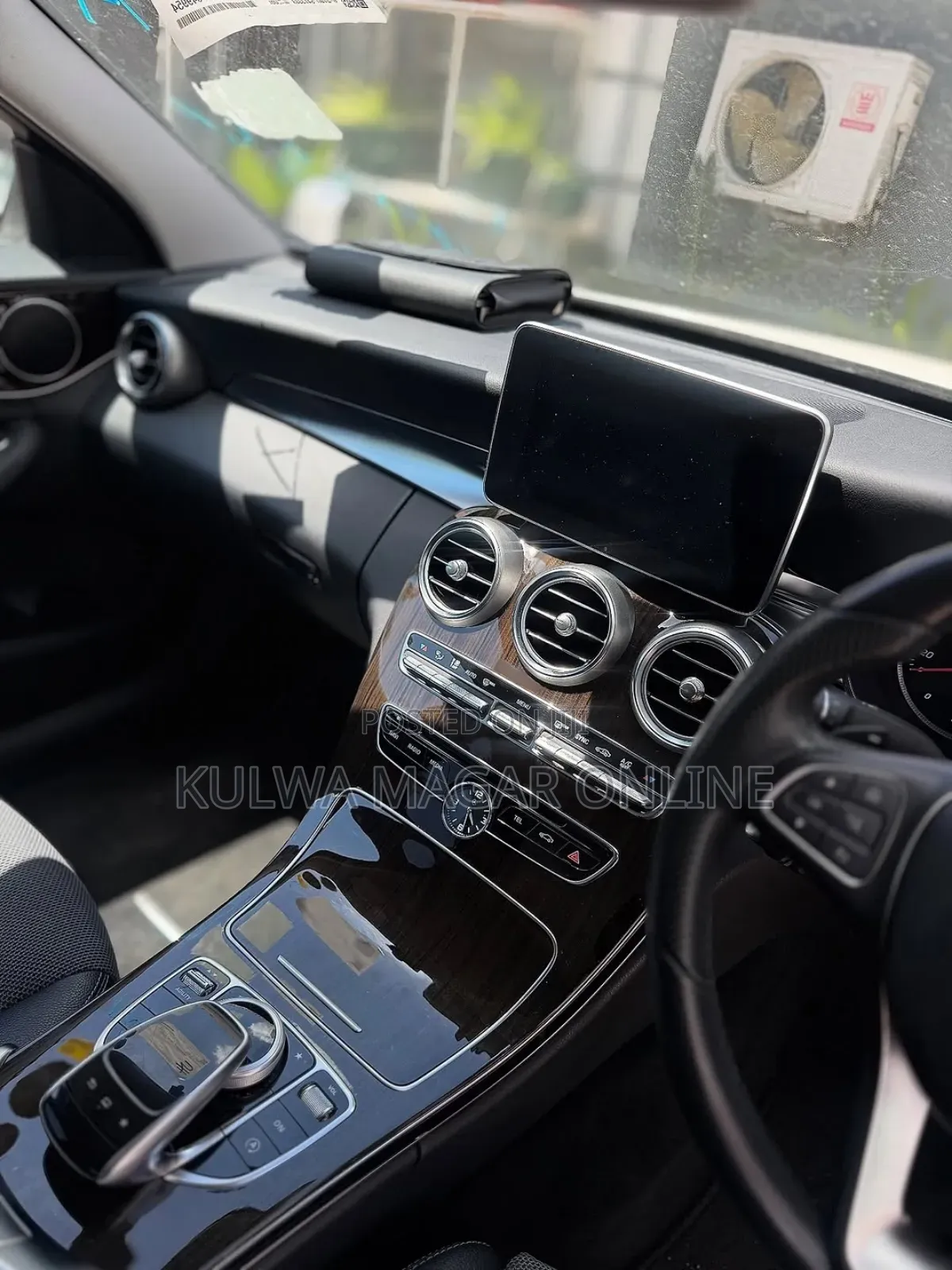 Mercedes-Benz C200 2014 White