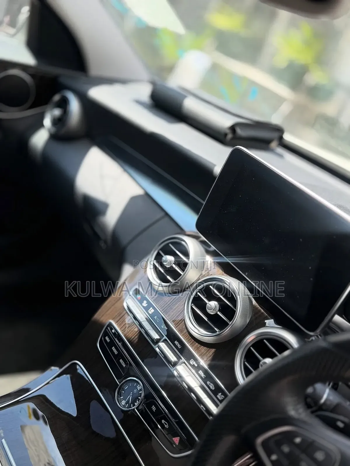 Mercedes-Benz C200 2014 White