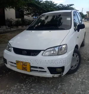 Toyota Corolla Spacio 2002 White