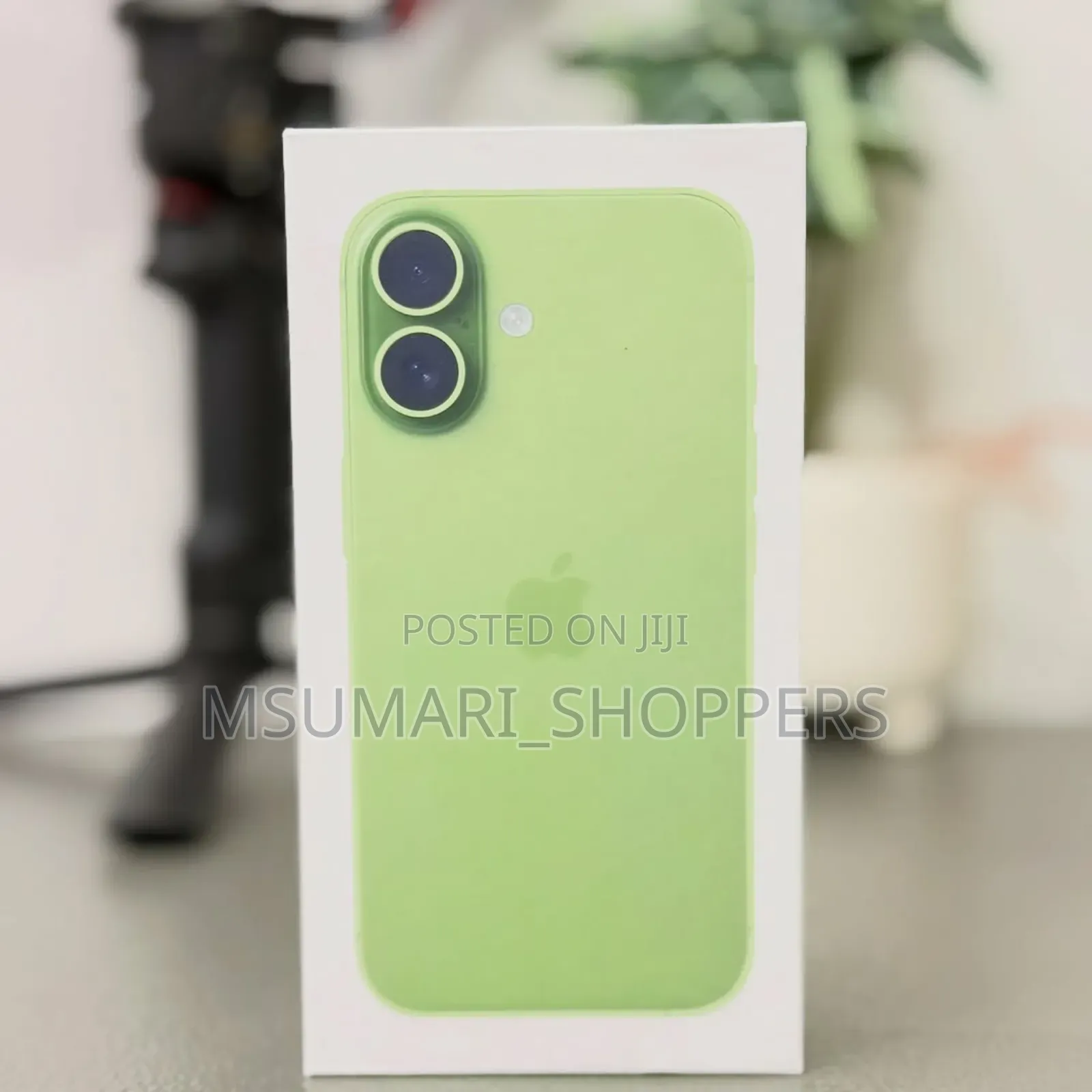 New Apple iPhone 17 256 GB Green