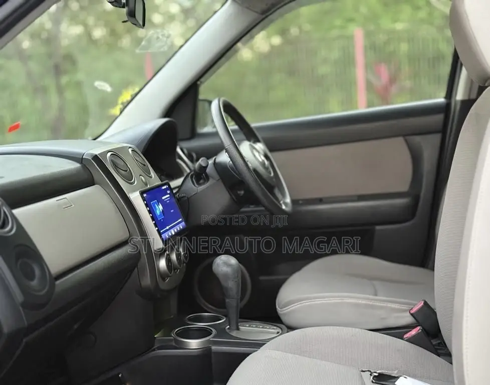 Mazda Verisa 2005 Blue