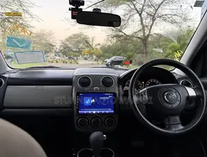 Mazda Verisa 2005 Blue