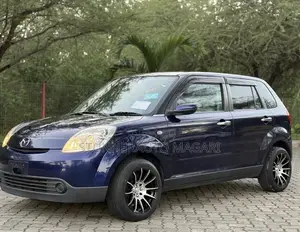 Mazda Verisa 2005 Blue