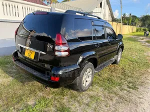 Toyota Land Cruiser Prado 2007 Black