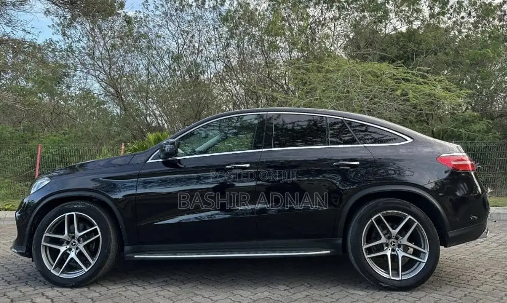Mercedes-Benz GLE-Class GLE 350d 4MATIC 2019 Black