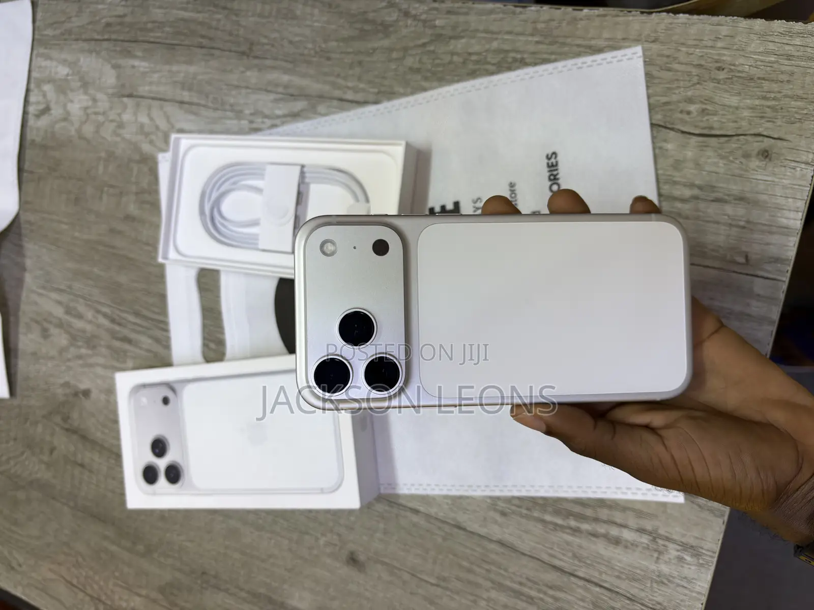 New Apple iPhone 17 Pro Max 256 GB Silver