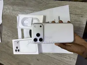 New Apple iPhone 17 Pro Max 256 GB Silver