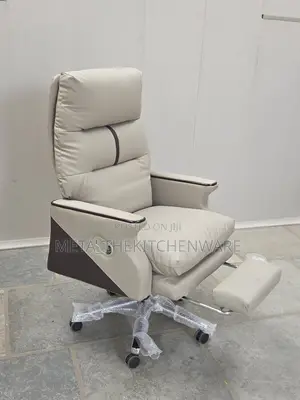 Executive Luxury Boss Chair With Footrest