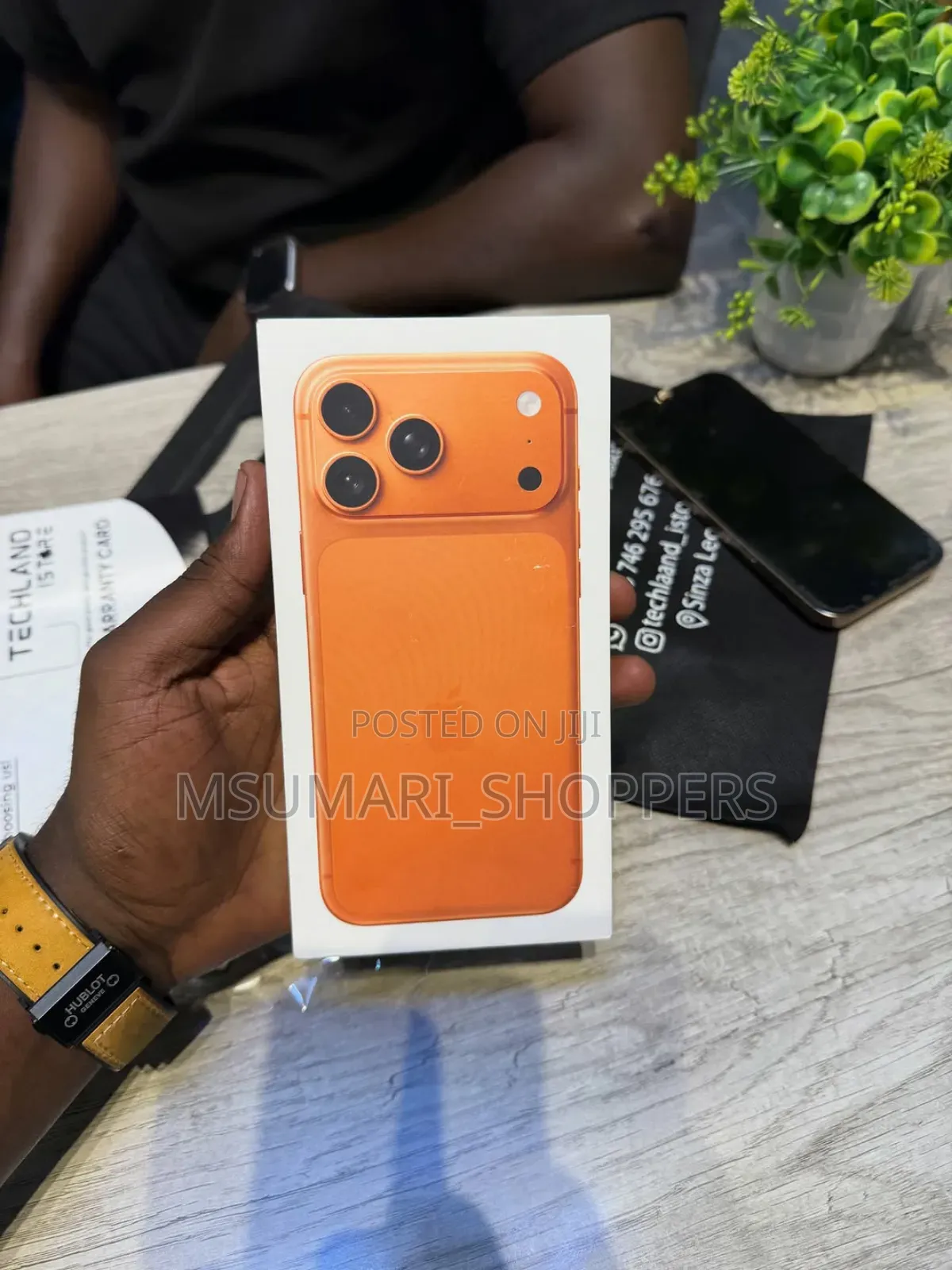 New Apple iPhone 17 Pro Max 256 GB Orange