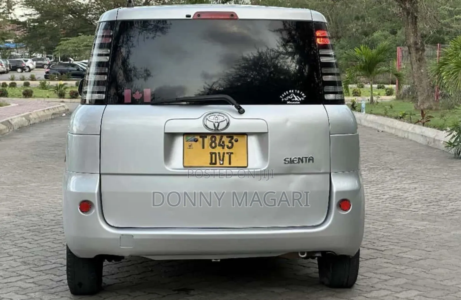 Toyota Sienta 2006 Silver