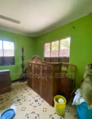 5bdrm House in Mjini Magharibi for sale