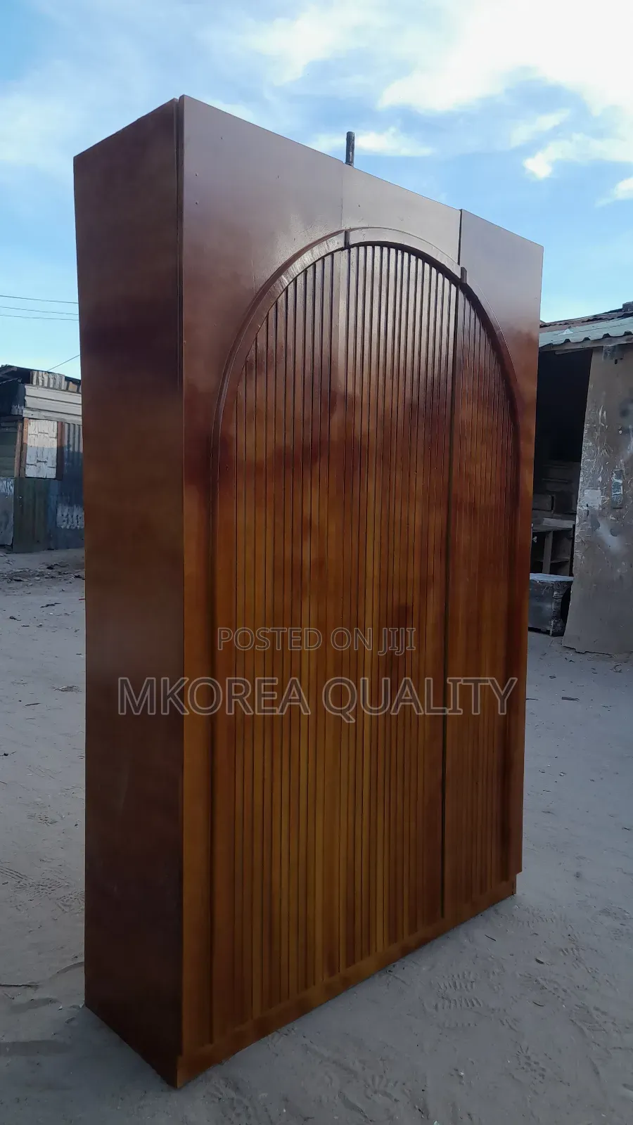 Kabati Languo Milango Mitatu Na Droo Mbili Za Ndanii