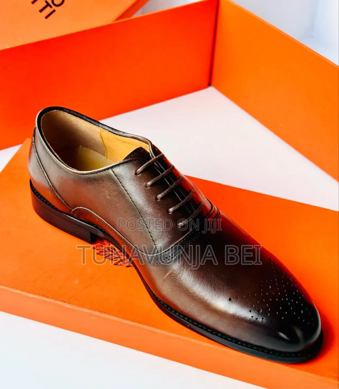 Cracks Leather Shoes  / Pure Leather Shoes