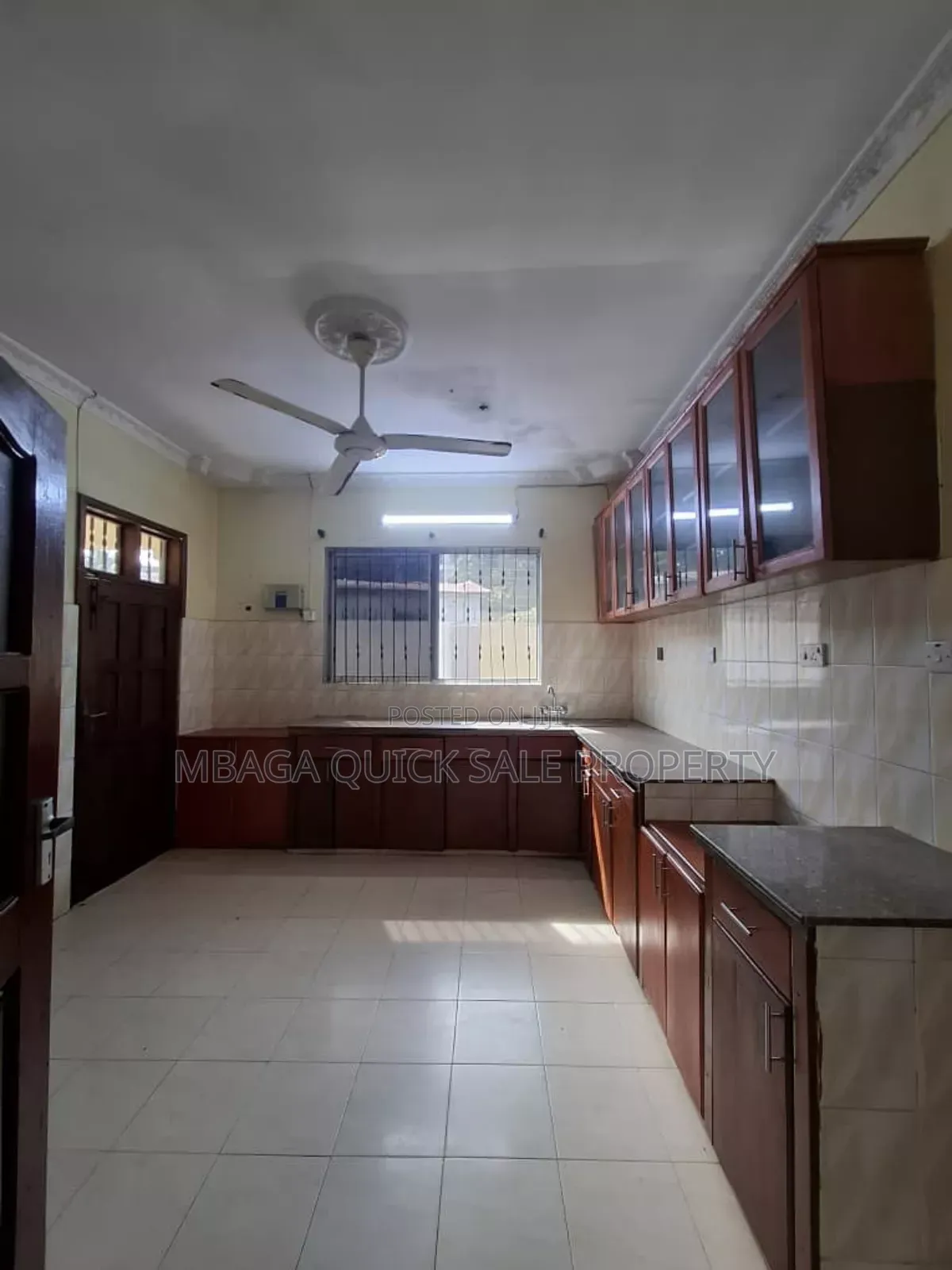 3bdrm House in Mikocheni for rent