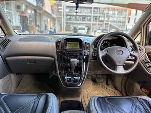 Toyota Harrier 2001 Black