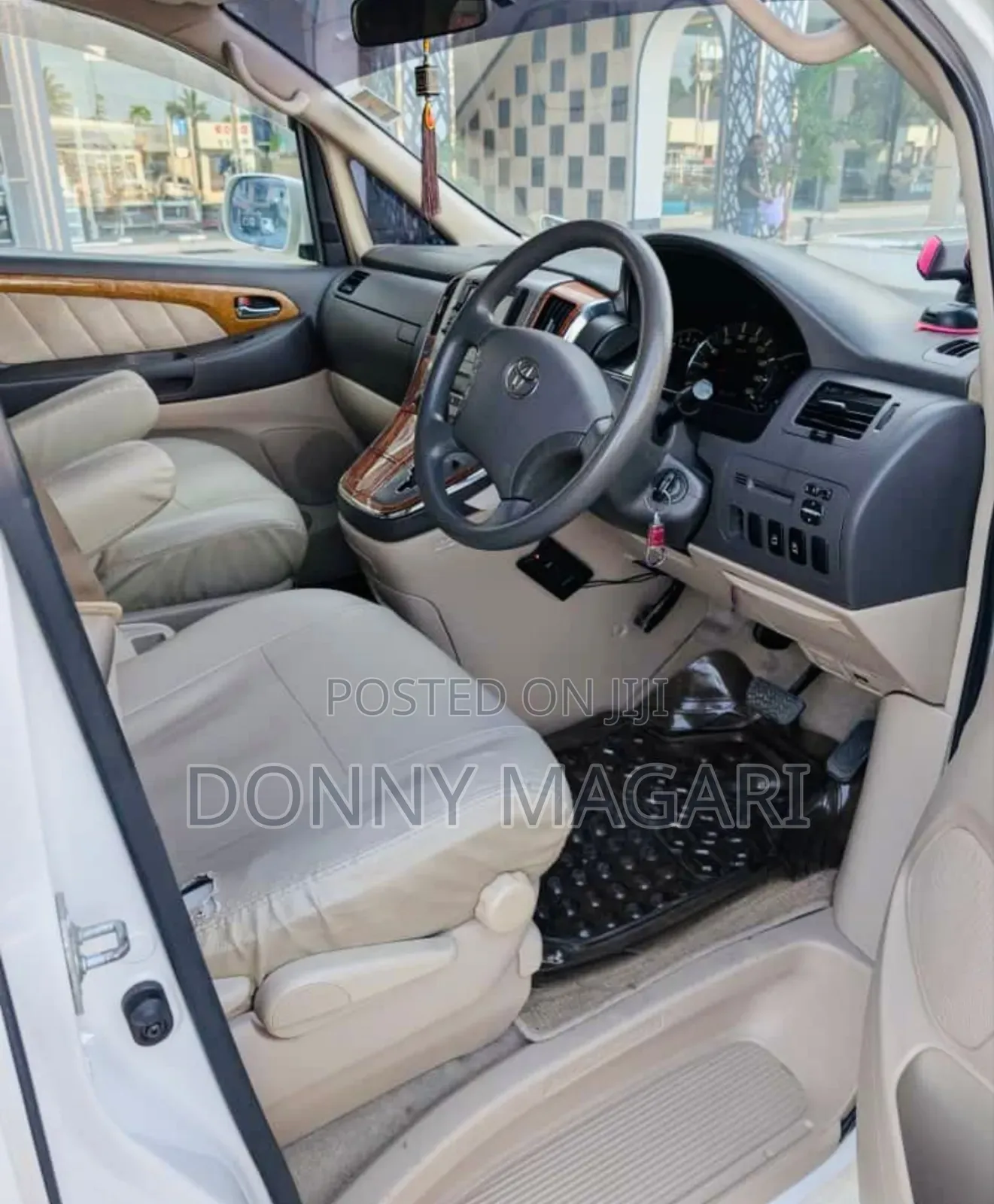Toyota Alphard 2005 White