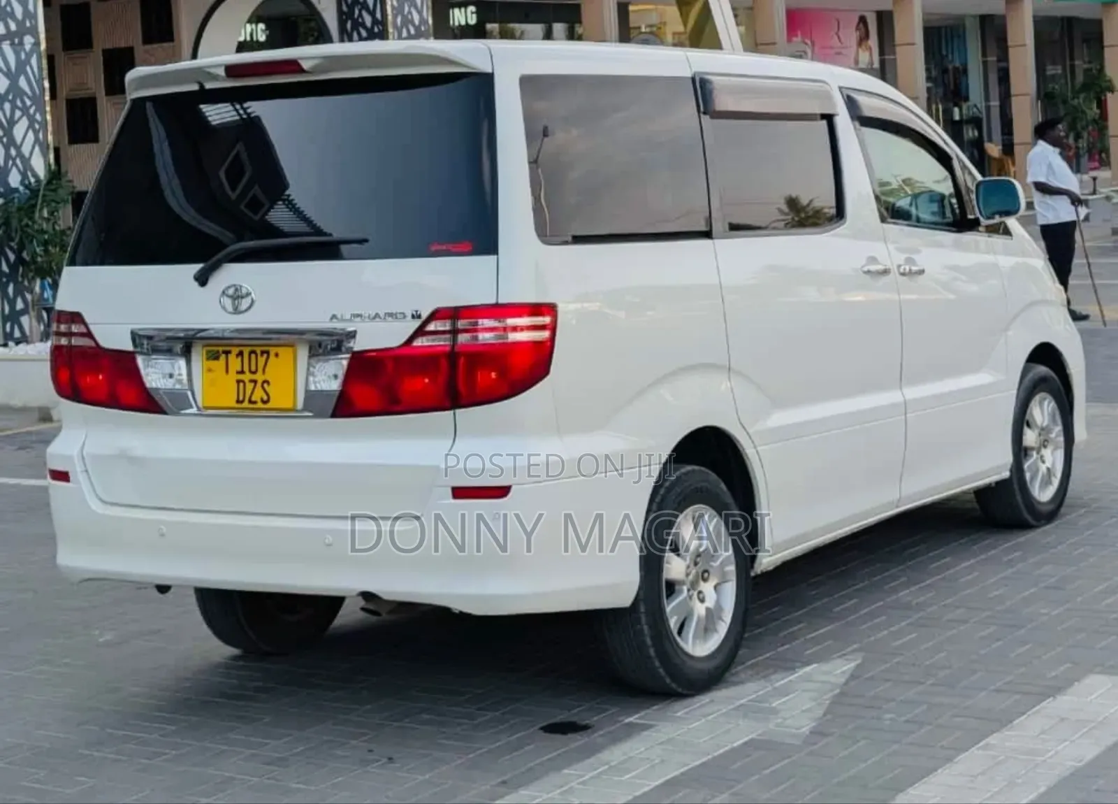 Toyota Alphard 2005 White