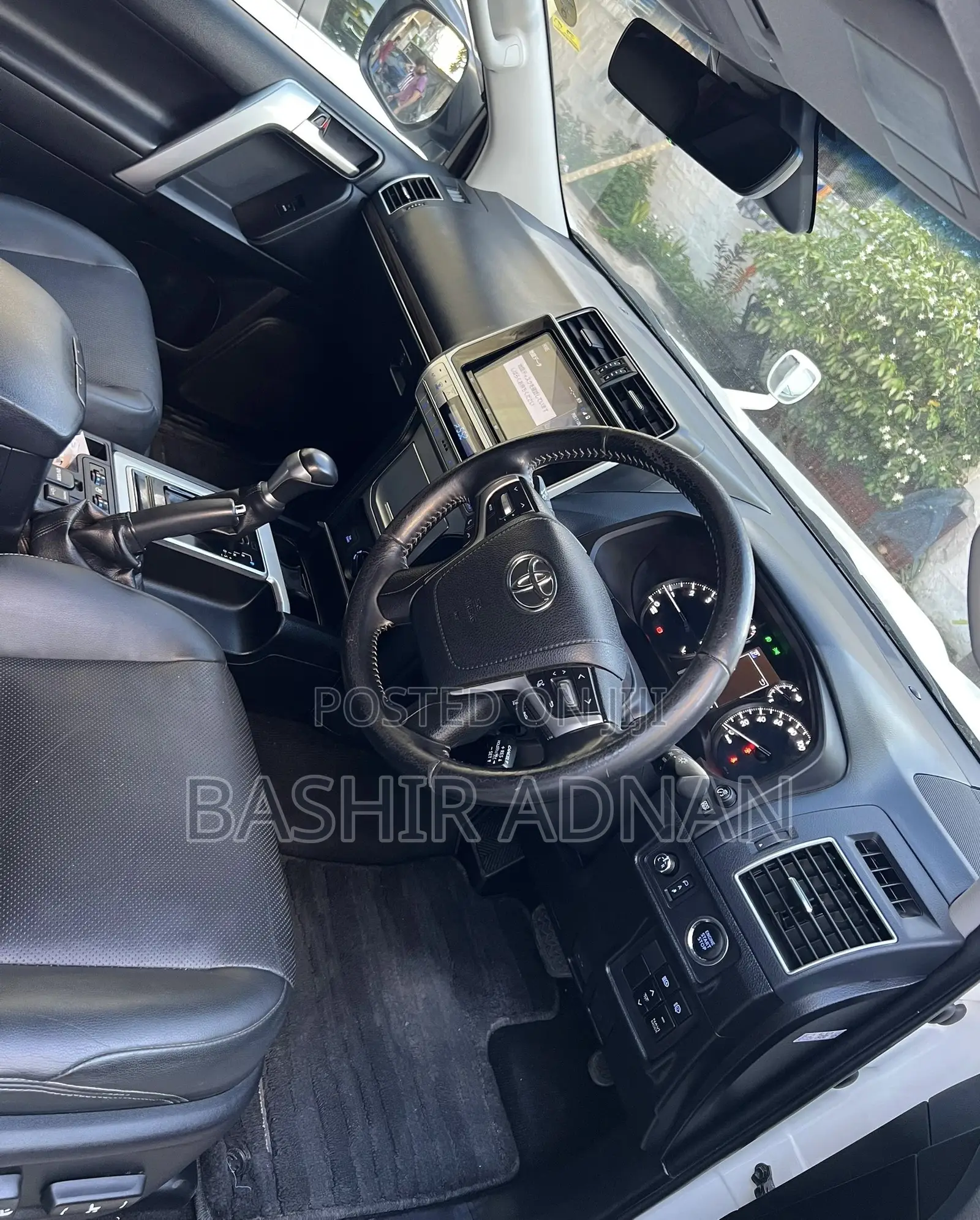 Toyota Land Cruiser Prado 2.7 2019 Pearl