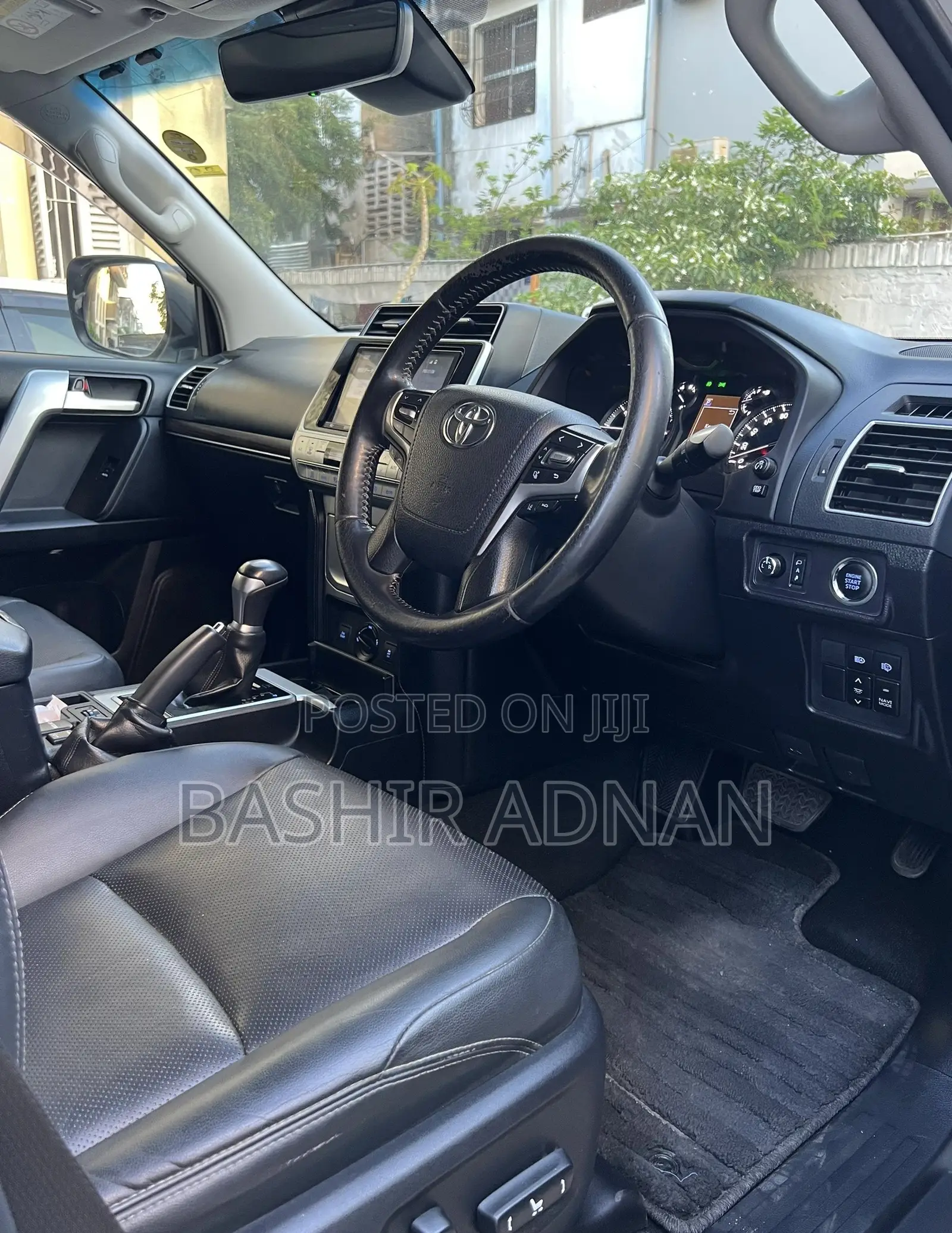 Toyota Land Cruiser Prado 2.7 2019 Pearl