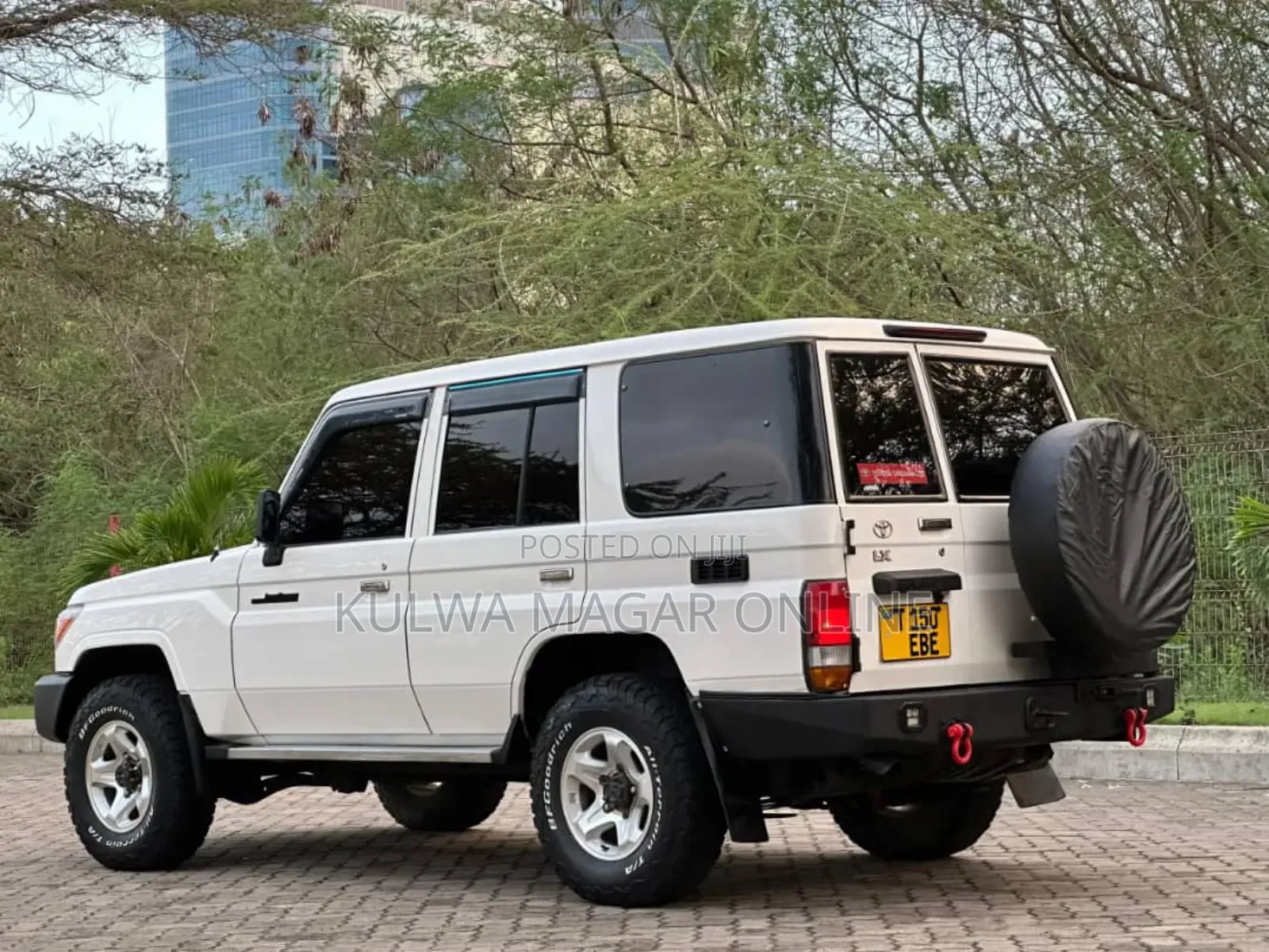 Toyota Land Cruiser 2015 White