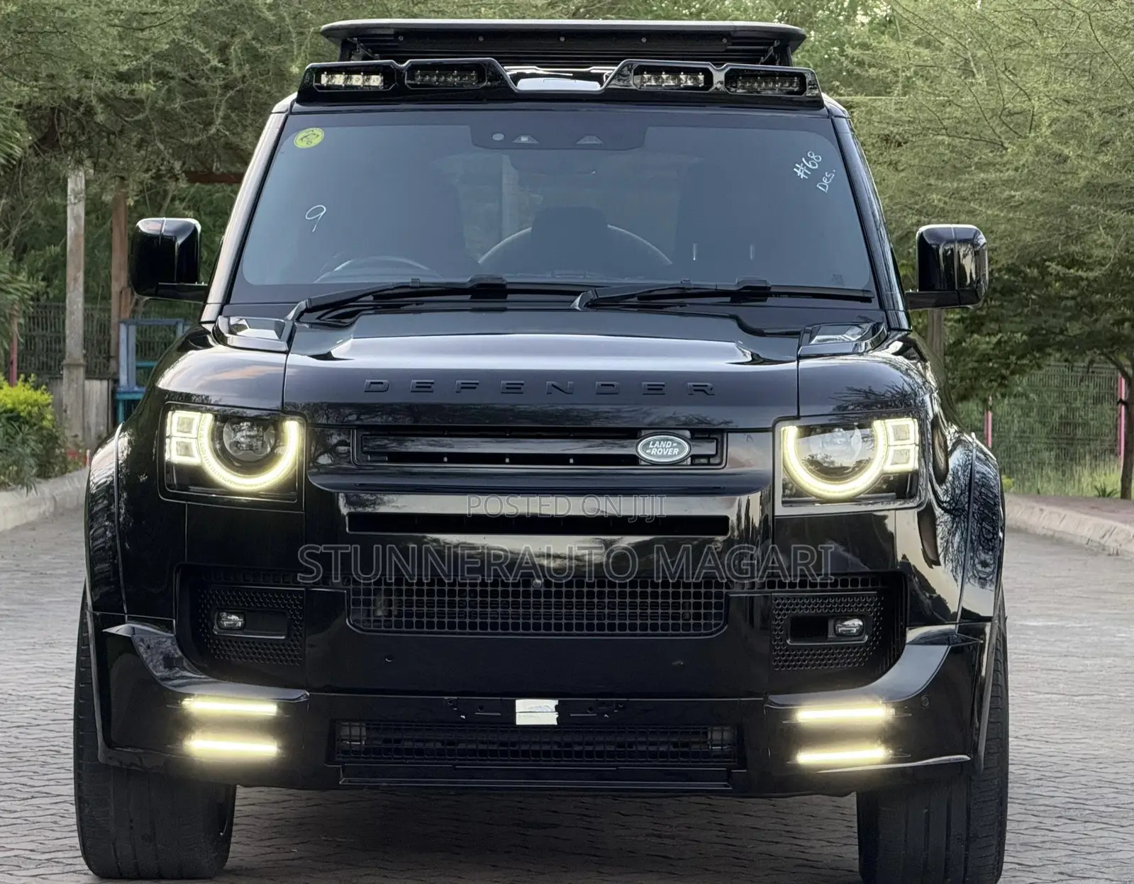 Land Rover Defender 2022 Black