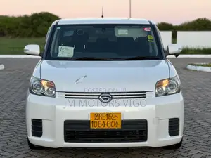 Toyota Corolla Rumion 2009 Pearl